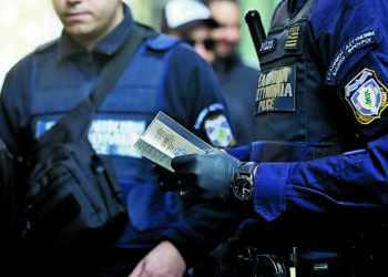 Μόνιμο επίδομα επικινδυνότητας στους ένστολους – Από τον Ιανουάριο του 2026