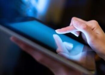 Τα μάτια των παιδιών δεν προστατεύονται επαρκώς από τα φώτα LED που περιέχονται σε πολλά παιχνίδια