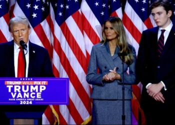 Ντόναλντ Τραμπ: Πώς κατάφερε να πετύχει μια τόσο μεγάλη νίκη