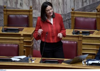 Τους Έλληνες του Λονδίνου καλεί η Νίκη Κεραμέως σε εκδήλωση του Rebrain Greece