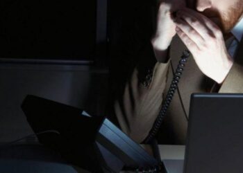 Τηλεφωνικές απάτες: Πώς επιτήδειοι «αδειάζουν» τραπεζικούς λογαριασμούς – Όσα πρέπει να προσέχετε