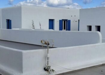 Γεωργιάδης: Έτοιμα 16 διαμερίσματα στη Μύκονο για τη στέγαση του προσωπικού του Κέντρου Υγείας