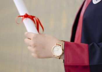 Διεθνές Απολυτήριo ΙΒ: Ανακοινώθηκαν 3 νέα δημόσια σχολεία