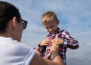 Πότε ξεκινούν οι αιτήσεις για τα voucher έως και 800 ευρώ