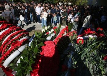 Κορυφώνονται οι εκδηλώσεις για την 52η επέτειο του Πολυτεχνείου – Κυκλοφοριακές ρυθμίσεις