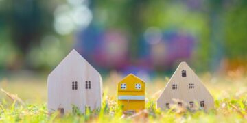 Μιχαηλίδου: Επεκτείνουμε το πρόγραμμα μετεγκατάστασης σε έξι νέες Περιφερειακές Ενότητες