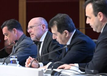 Νέο πλαίσιο για την προστασία των ανηλίκων: Ψηφιακά εργαλεία, αυστηροί έλεγχοι και μηδενική ανοχή στην πώληση καπνού και αλκοόλ