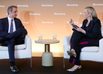 Κυρ. Μητσοτάκης: Η Ευρώπη δεν θα εμπλακεί στρατιωτικά στη Μ. Ανατολή αλλά πρέπει να εστιάσει στις οικονομικές συνέπειες της κρίσης