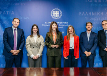 Μνημόνιο συνεργασίας ΥΠΑΙΘΑ – Microsoft για την εισαγωγή AI βοηθού στο Ψηφιακό Φροντιστήριο