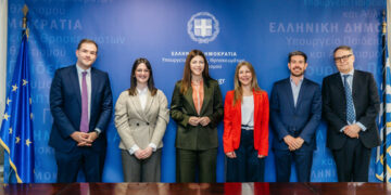 Μνημόνιο συνεργασίας ΥΠΑΙΘΑ – Microsoft για την εισαγωγή AI βοηθού στο Ψηφιακό Φροντιστήριο