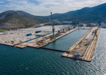 Παρατείνεται έως το 2028 η εργασία των πρώην εργαζομένων στα Ναυπηγεία Σκαραμαγκά στους φορείς υποδοχής μέσω ΔΥΠΑ