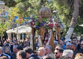Με συγκίνηση και πλήθος κόσμου γιορτάστηκε και φέτος ο Άγιος Θωμάς στο Γουδί
