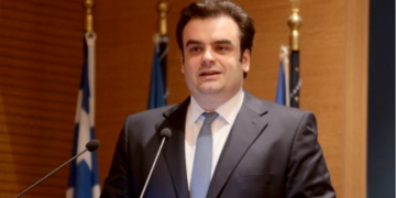 Πιερρακάκης στο ΔΝΤ: Η προώθηση μιας Ενεργειακής Ένωσης στην Ευρώπη θα έχει θετικό αντίκτυπο συνολικά στην ανταγωνιστικότητα