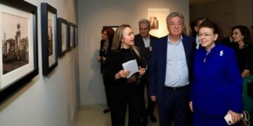 Εγκαίνια έκθεσης στο Αρχαιολογικό Μουσείο Ηρακλείου, από τη Λ. Μενδώνη