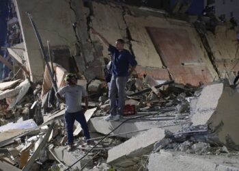 Διπλός πολύ ισχυρός σεισμός στη Βενεζουέλα – Φόβοι για πάνω από 100.000 νεκρούς!