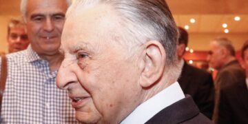 Πέθανε ο πρώην υπουργός Ιωάννης Βαρβιτσιώτης